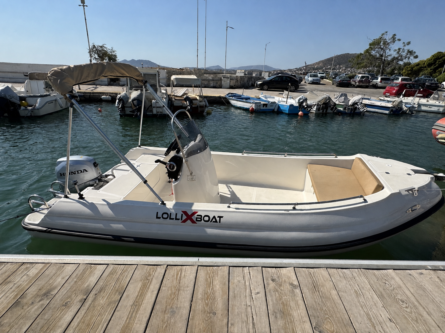 LOLLIXBOAT 475